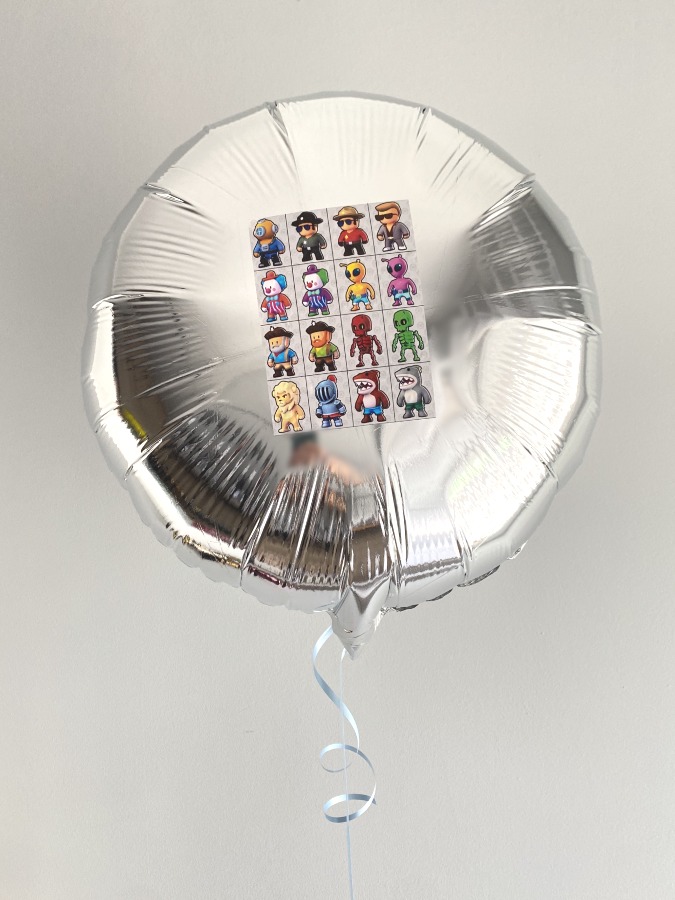 Balon foliowy z helem z naklejką w różnych kolorach