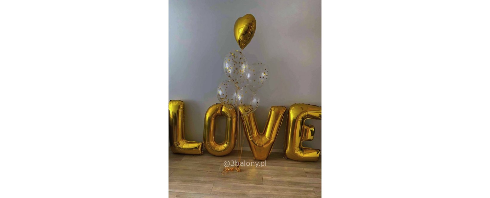 Balony w złotym kolorze LOVE w zestawie