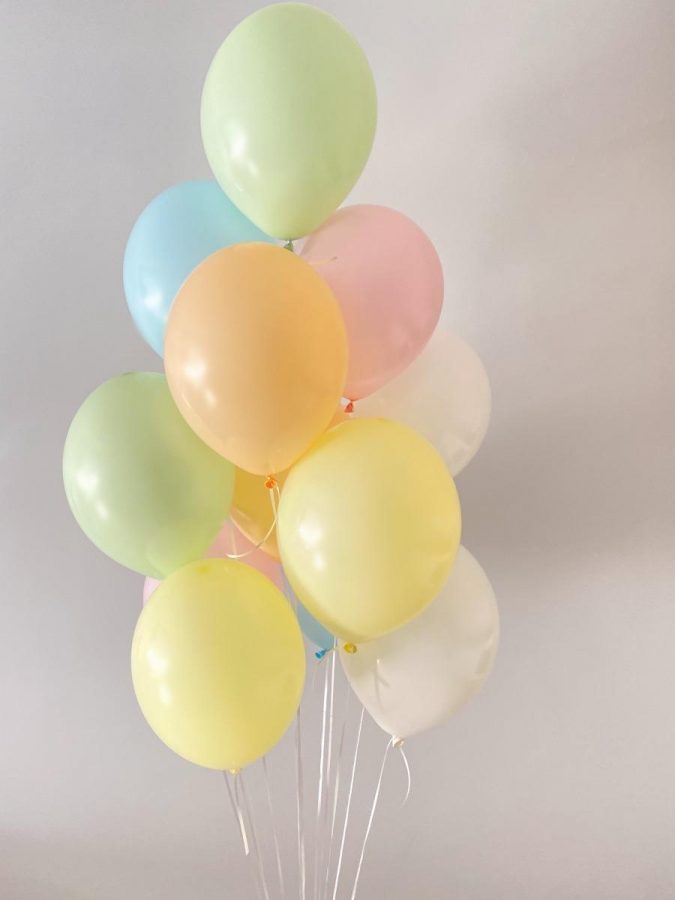 Bukiet z 12 balonów pastelowych