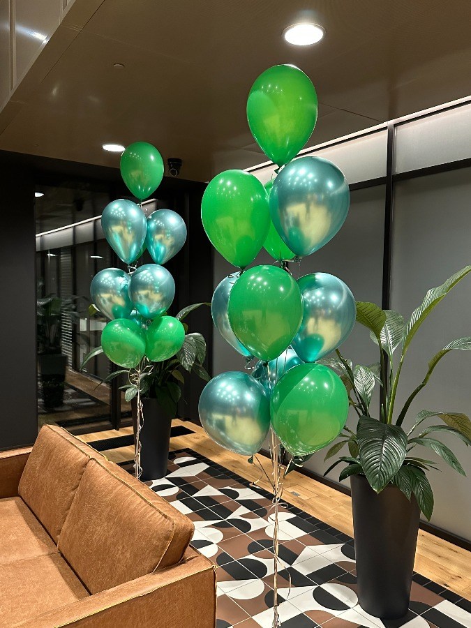 Dwa bukiety balonowe w zielonym kolorze