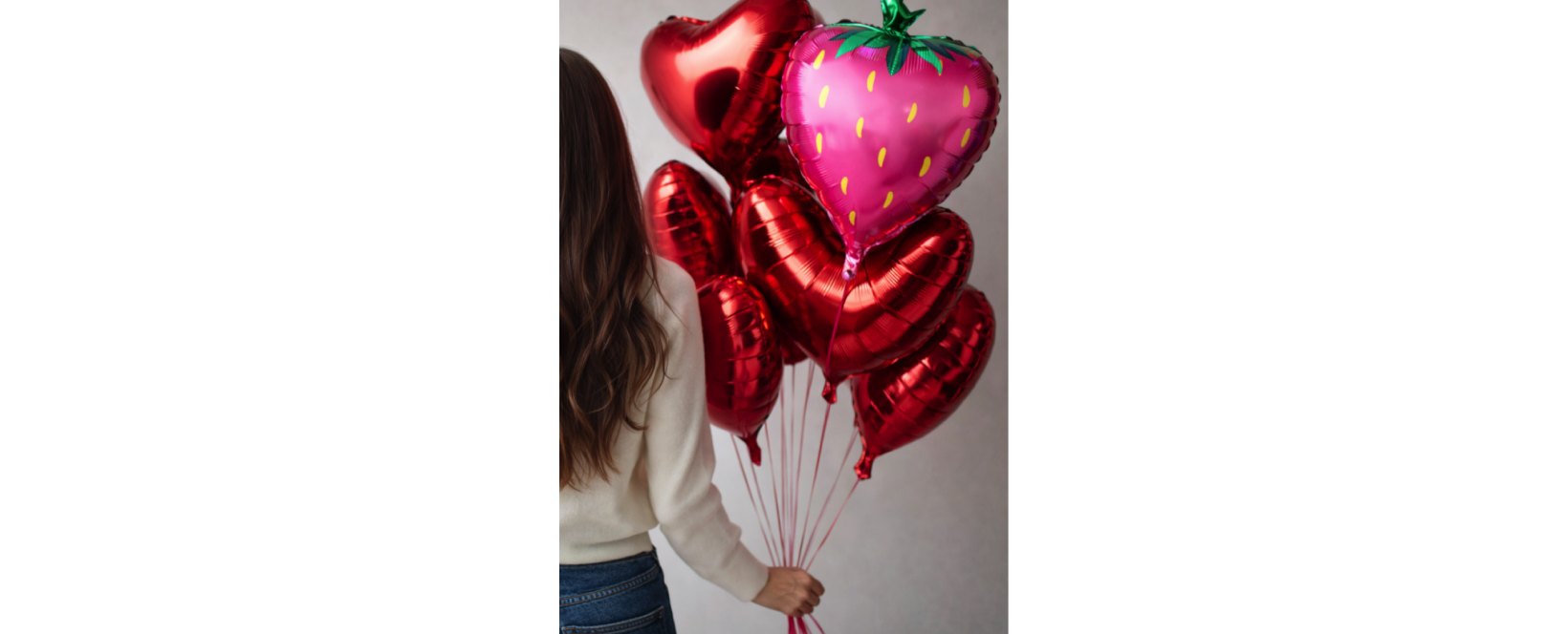 10 balonów serc + balon truskawka