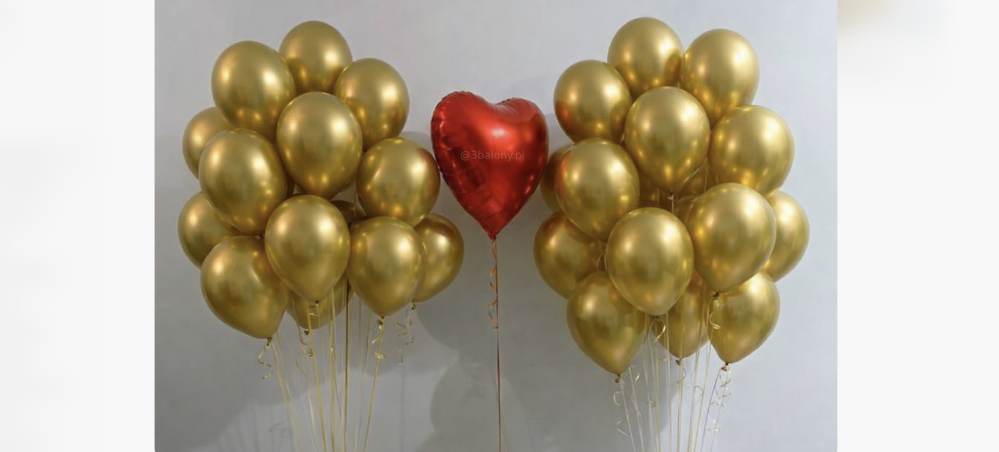 Balon serce z dwoma bukietami w złotym kolorze