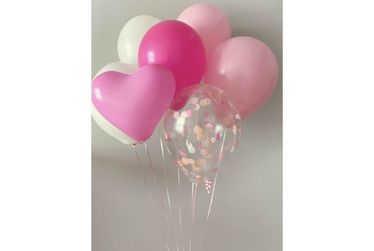 Bukiet w różowo białym kolorze z helem