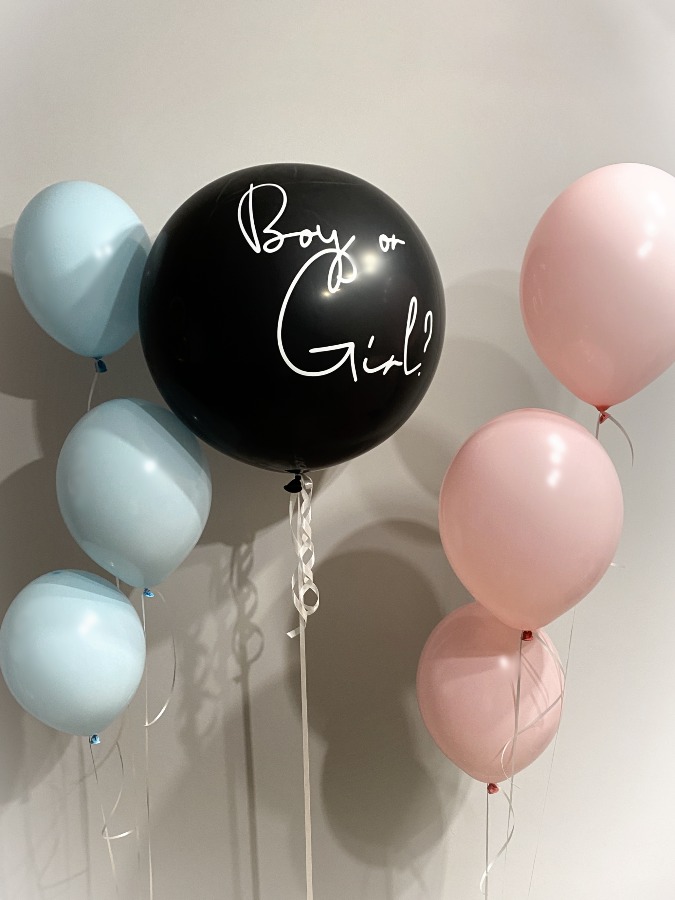 Duży balon Boy or Girl + 6 balonów lateksowych