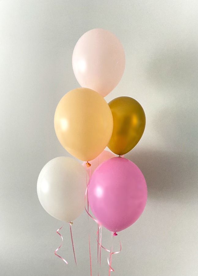 Kolorowe balony z helem