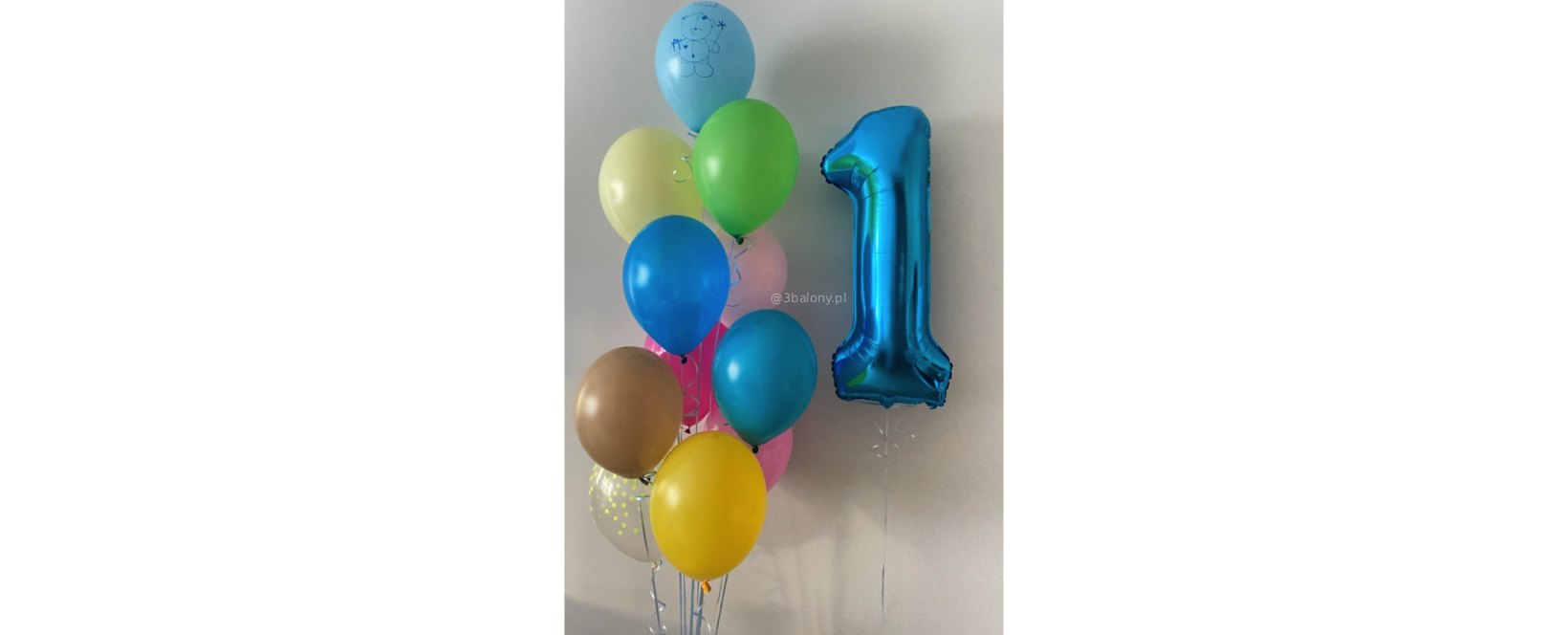 Kolorowe balony lateksowe na roczek z cyfrą 1 w niebieskim kolorze