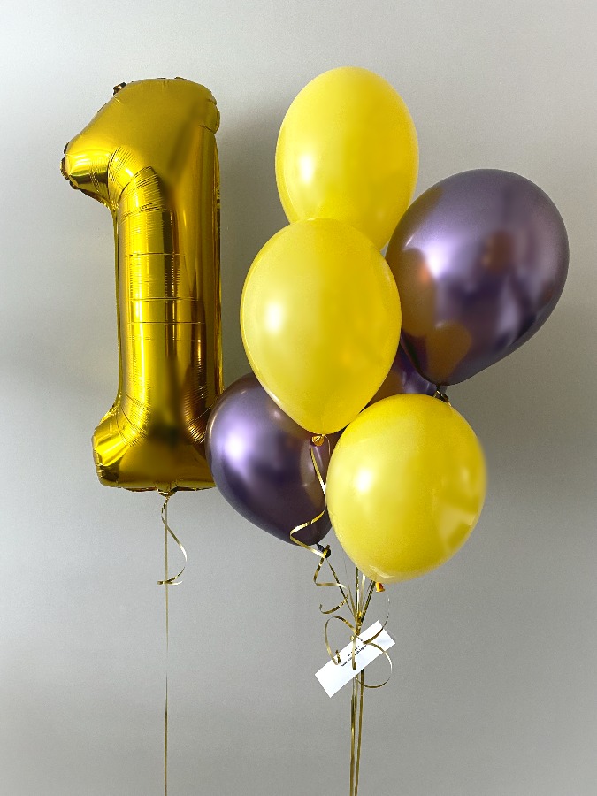 Bukiet balonowy na 1 urodziny ze złotą cyfrą