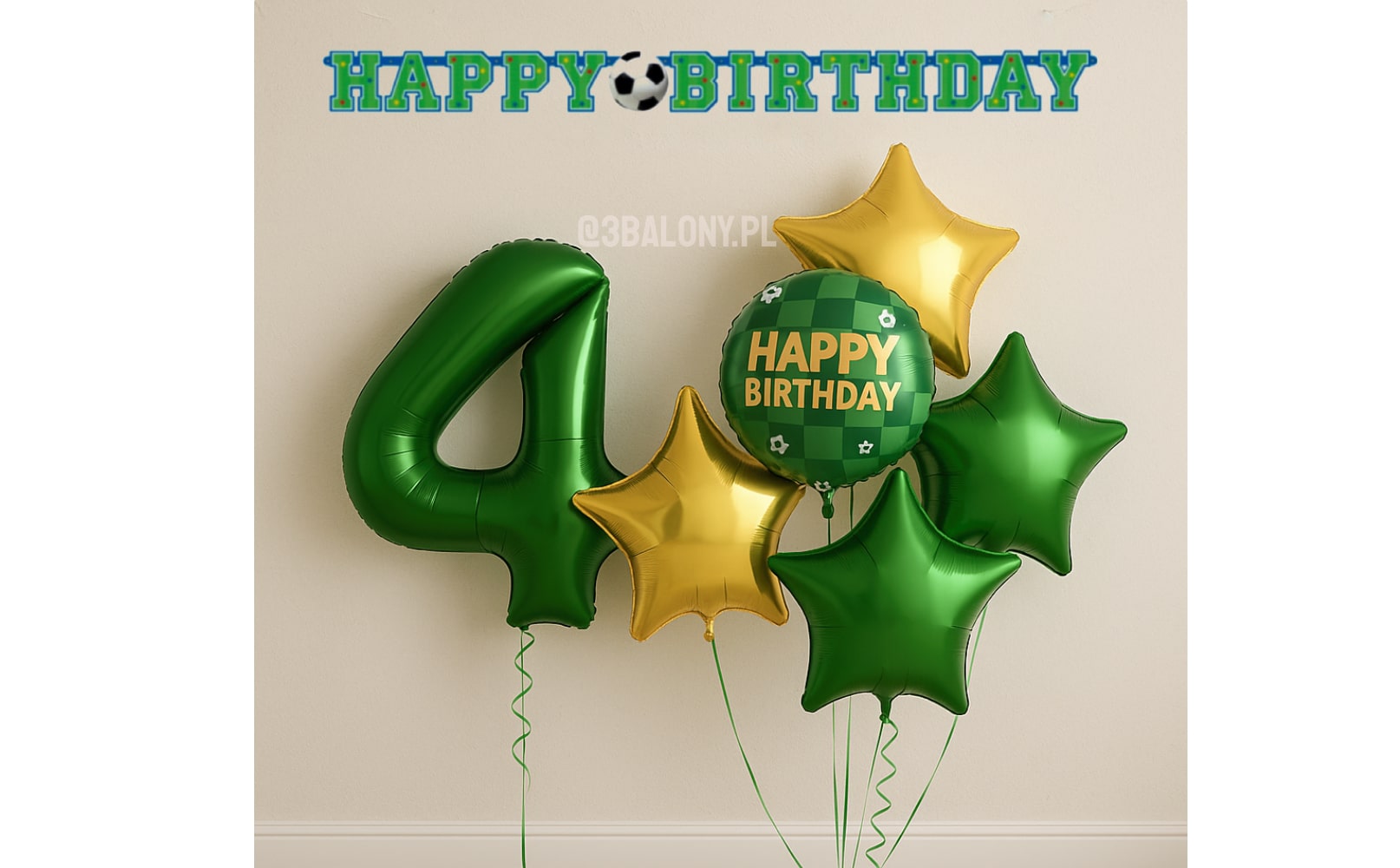 Dekoracje urodzinowe piłkarskie – balony i girlanda na 4. urodziny